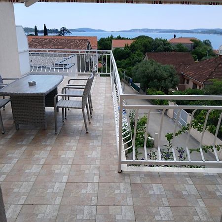 Apartmani Fani 2 Min Walking From Sea Orebić Exterior foto